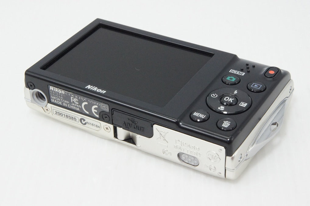美品 Nikon ニコン COOLPIX S5100 コンパクトデジタルカメラ ウォーム