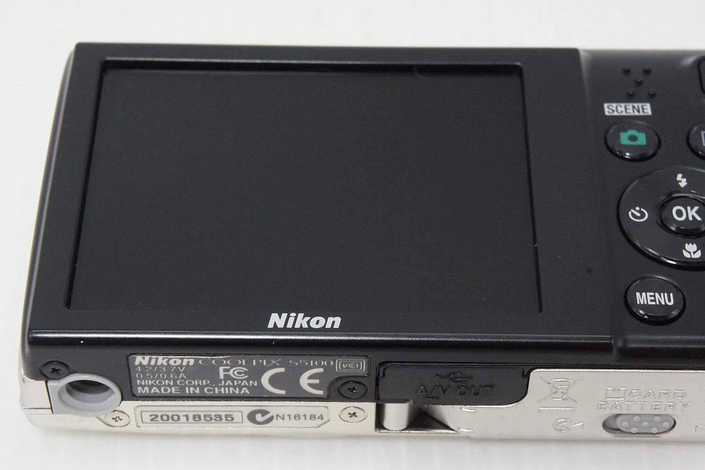 美品 Nikon ニコン COOLPIX S5100 コンパクトデジタルカメラ ウォームシルバー 260512l