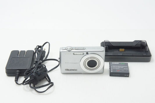 CASIO EXILIM EX-Z500 Compact Digital Camera Silver 260813e