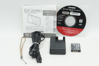 良品 CASIO カシオ EXILIM EX-Z250 コンパクトデジタルカメラ シルバー 260126q