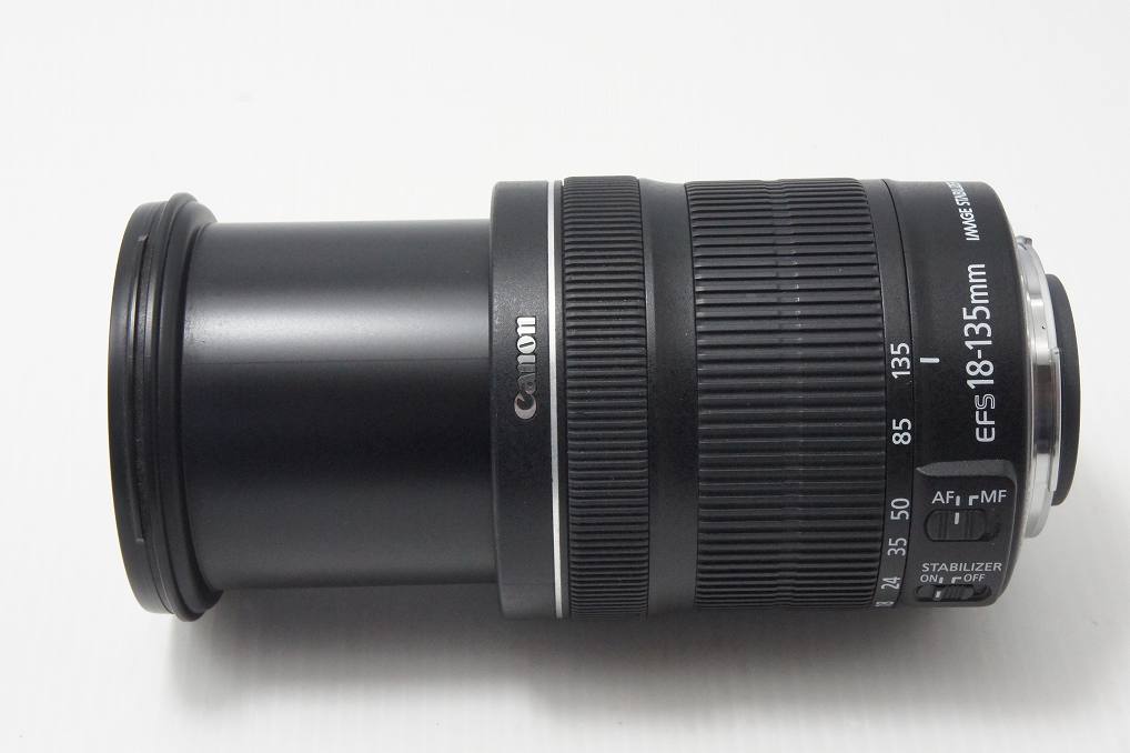 良品 Canon キヤノン EF-S 18-135mm F3.5-5.6 IS STM APS-C ズームレンズ 260818u