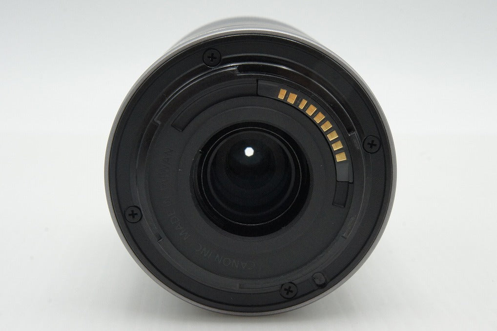 美品 Canon キヤノン EF-M 55-200mm F4.5-6.3 IS STM EF-Mマウント ズームレンズ シルバー 260123as
