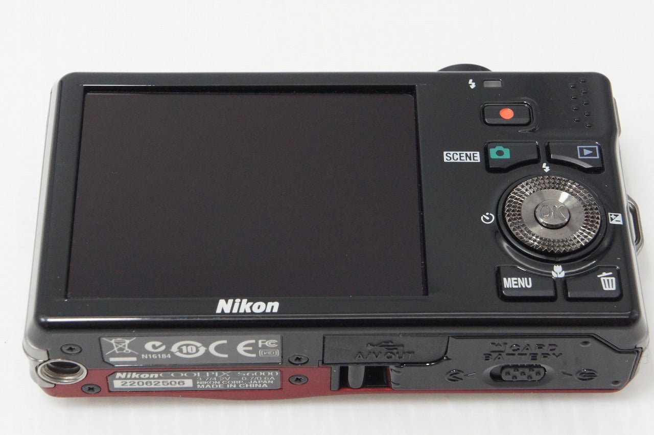 美品 Nikon ニコン COOLPIX S6000 コンパクトデジタルカメラ