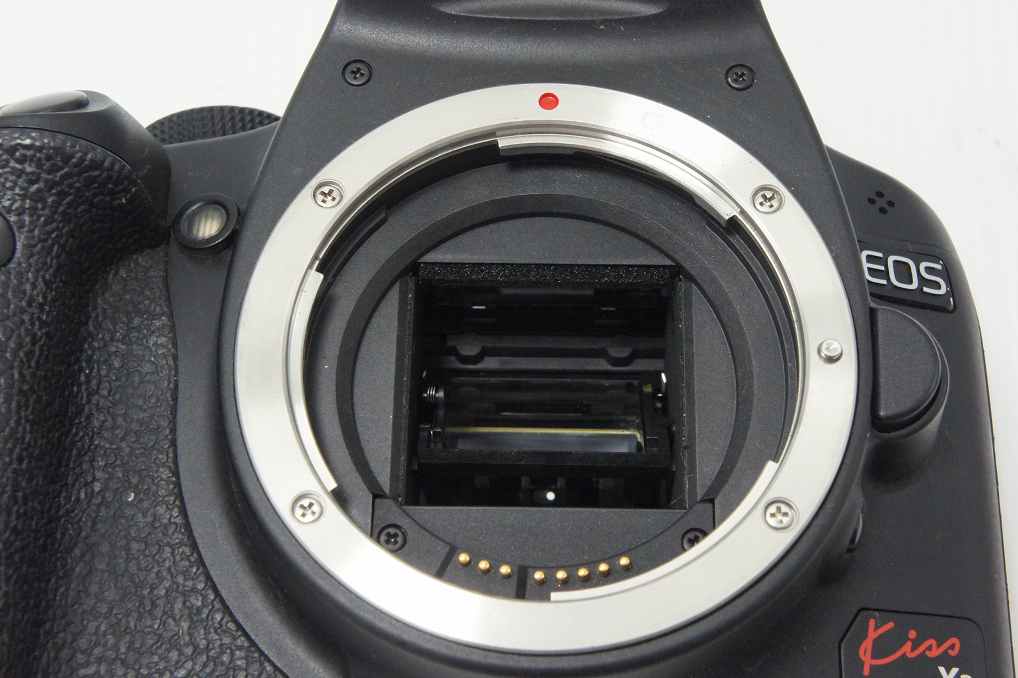 Canon キヤノン EOS Kiss X3 ボディ デジタル一眼レフカメラ 260818w