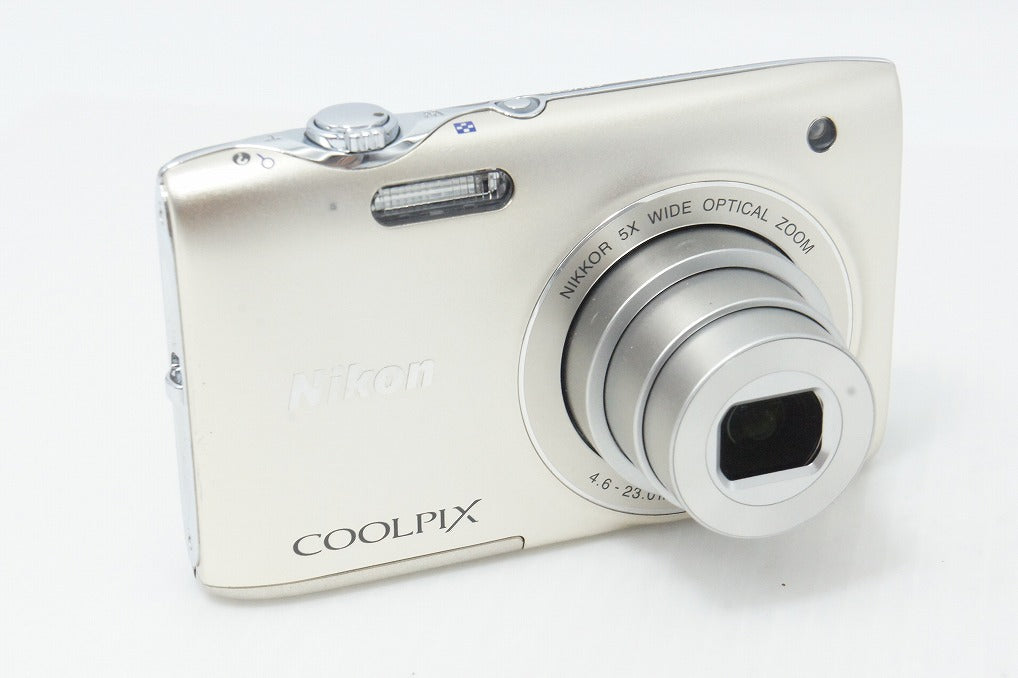 Excellent Condition Nikon COOLPIX S3100 Compact Digital Camera Champagne Silver 260512ad