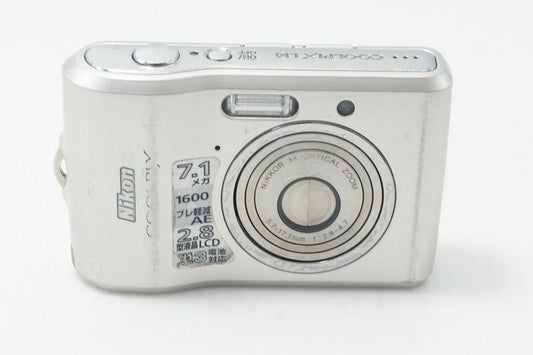 Nikon COOLPIX L16 Compact Digital Camera Silver 260813s