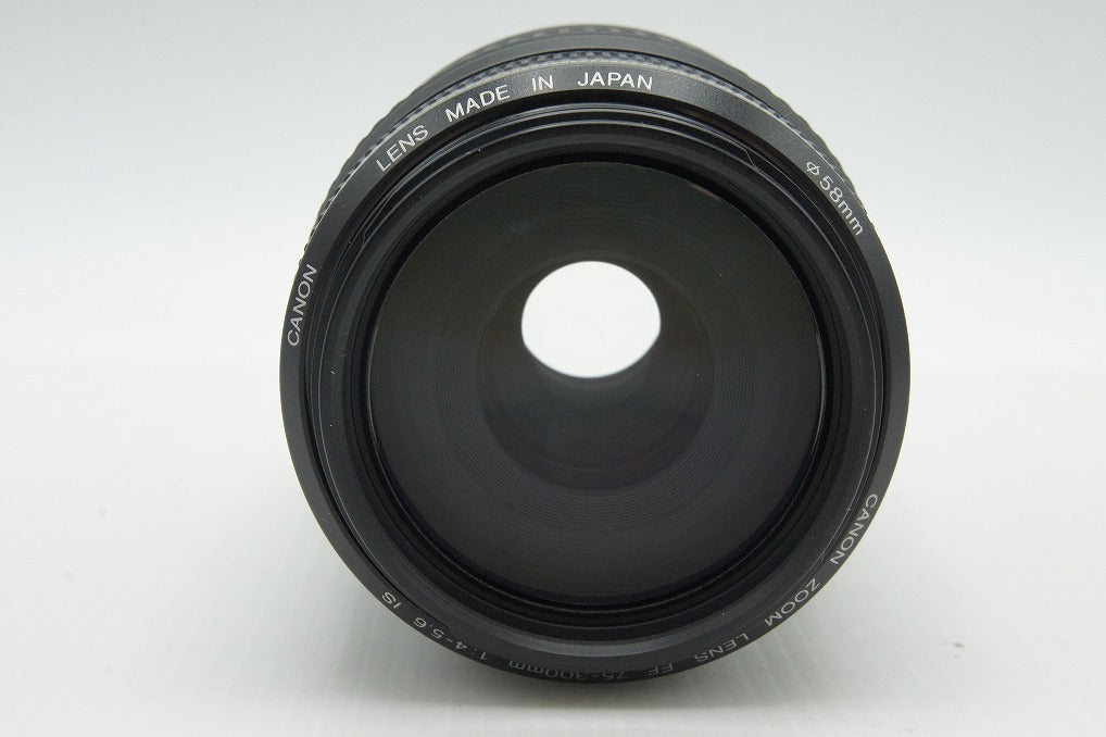 美品 Canon キヤノン EF 75-300mm F4-5.6 IS USM フルサイズ ズームレンズ フード付 260123ao