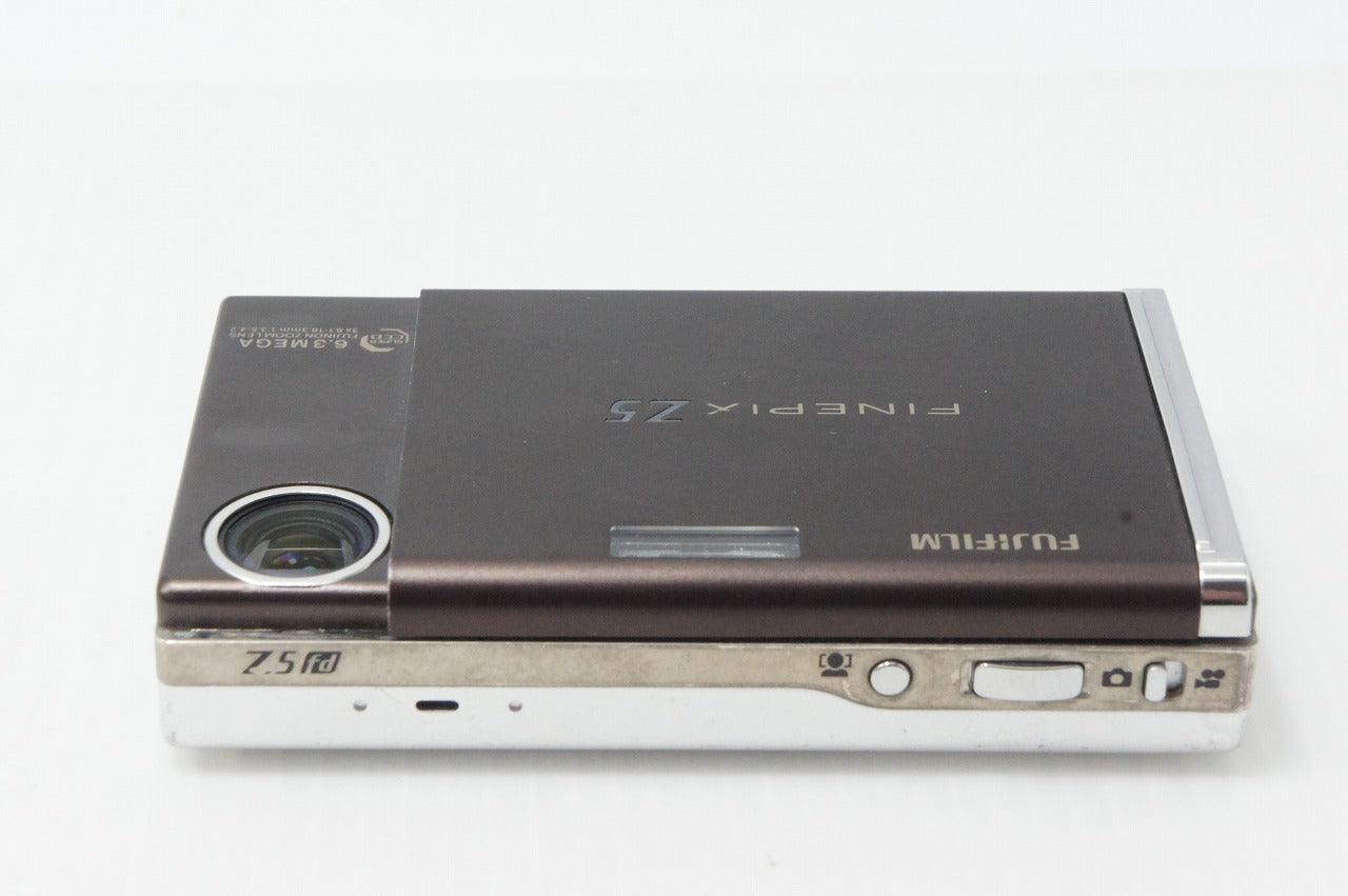 FUJIFILM フジフィルム FinePix Z5fd コンパクトデジタルカメラ チョコ