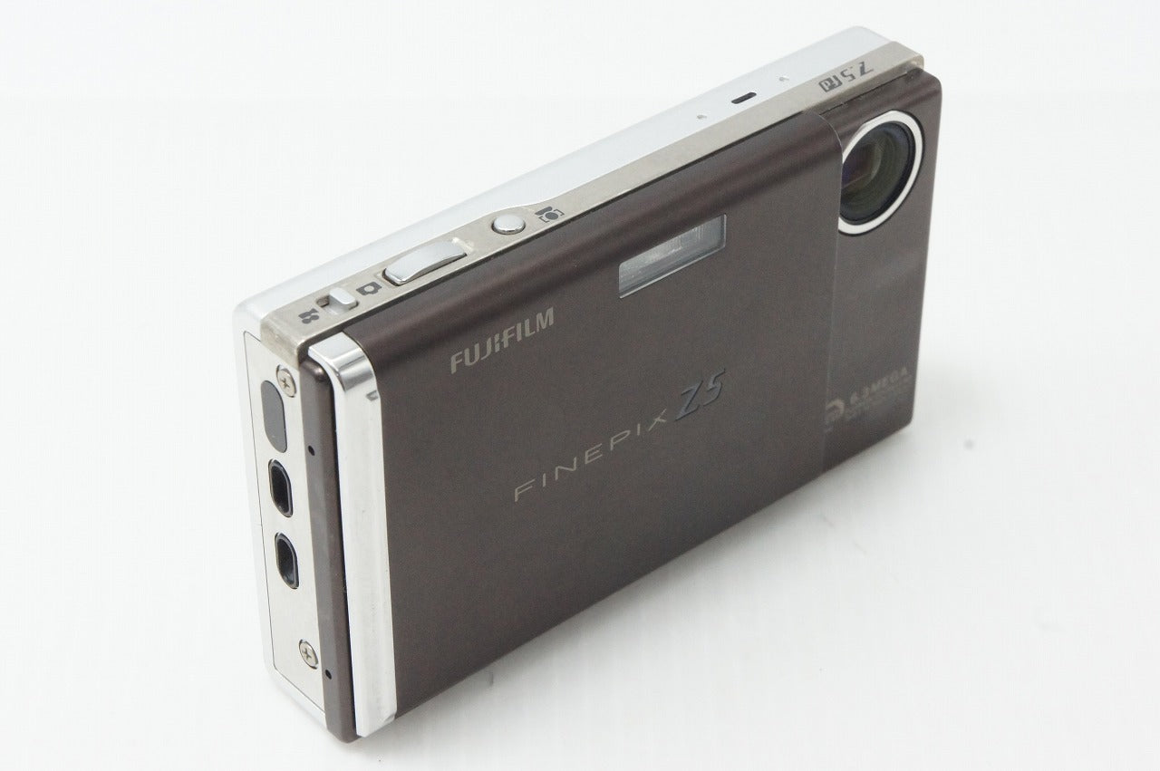 FUJIFILM フジフィルム FinePix Z5fd コンパクトデジタルカメラ チョコ