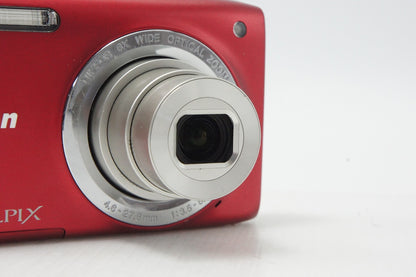 Nikon COOLPIX S2700 Compact Digital Camera Red with Original Box 260512j