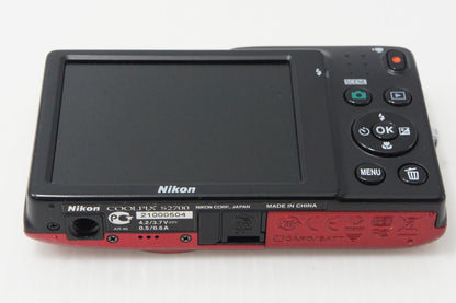 Nikon COOLPIX S2700 Compact Digital Camera Red with Original Box 260512j