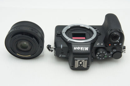 新品級 Nikon ニコン Z50II + NIKKOR Z DX 16-50mm F3.5-6.3 VR レンズキット ミラーレス一眼カメラ 260128c