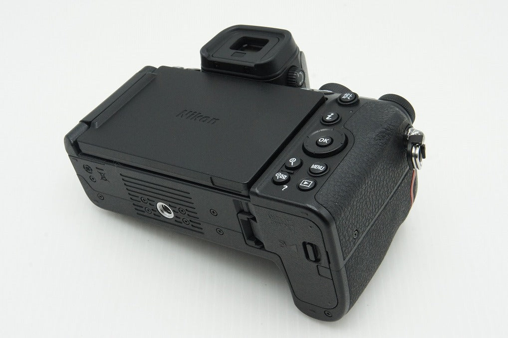 新品級 Nikon ニコン Z50II + NIKKOR Z DX 16-50mm F3.5-6.3 VR レンズキット ミラーレス一眼カメラ 260128c