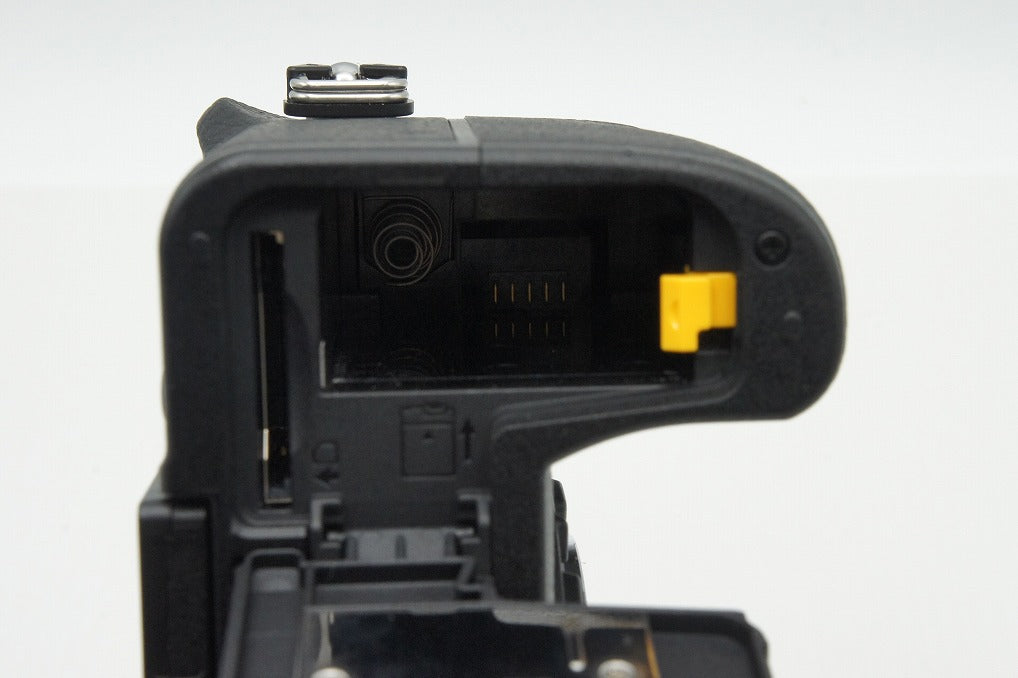 新品級 Nikon ニコン Z50II + NIKKOR Z DX 16-50mm F3.5-6.3 VR レンズキット ミラーレス一眼カメラ 260128c