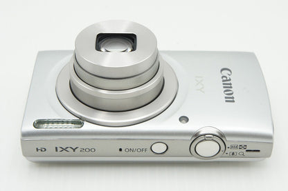 美品 Canon キヤノン IXY 200 コンパクトデジタルカメラ シルバー ケース付 260128b