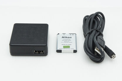 美品 Nikon ニコン COOLPIX S2900 コンパクトデジタルカメラ レッド 260316v