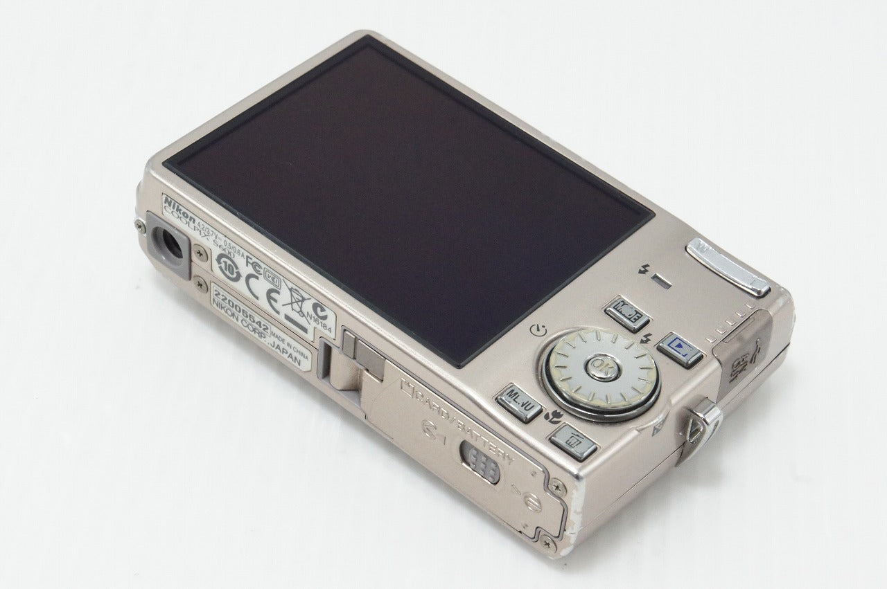 NIKON COOLPIX S600 シャンパンゴールド デジカメ 良品 Nikon ニコン COOLPIX S600 コンパクトデジタルカメラ ピンク
