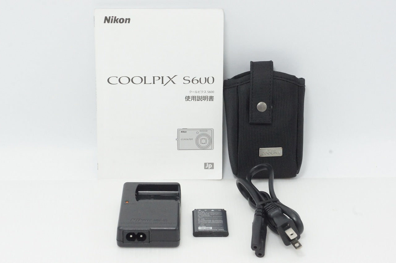 Good condition Nikon COOLPIX S600 Compact Digital Camera Pink Gold 260513h