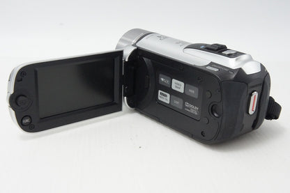 美品 Canon キヤノン iVIS HF R11 デジタルビデオカメラ シルバー 260811a