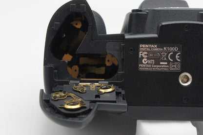 PENTAX ペンタックス K100D ボディ デジタル一眼レフカメラ 260129f