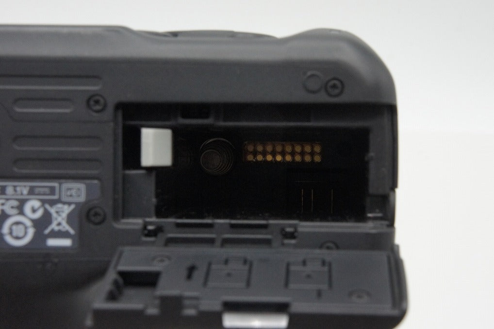 美品 Canon キヤノン EOS Kiss X4 ボディ デジタル一眼レフカメラ 260129c