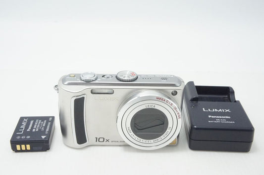 Panasonic LUMIX DMC-TZ5 Compact Digital Camera Silver 260812w