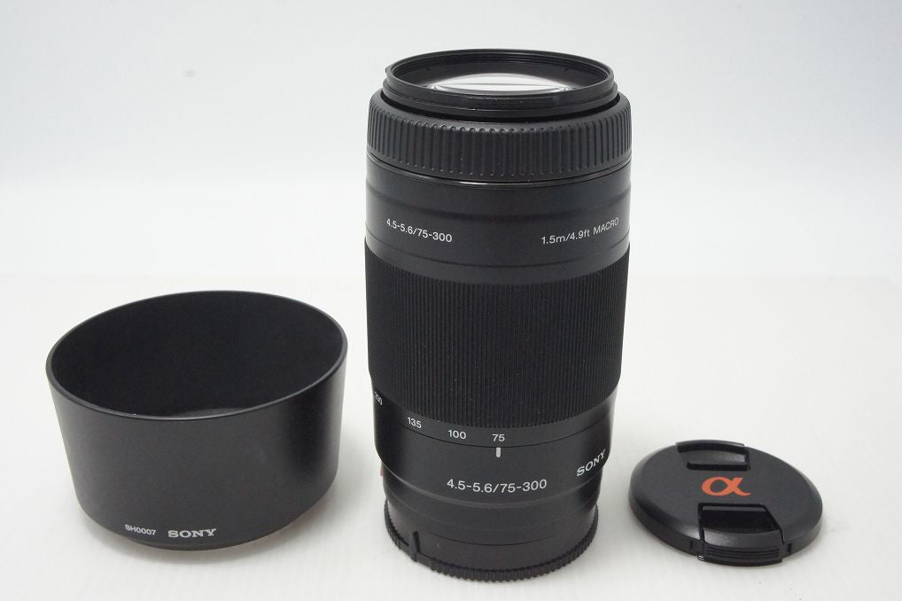 良品 SONY ソニー AF 75-300mm F4.5-5.6 SAL75300 MINOLTA ミノルタ αマウント フルサイズ ズームレンズ フード付 260812k