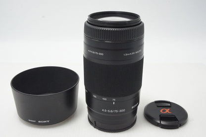 良品 SONY ソニー AF 75-300mm F4.5-5.6 SAL75300 MINOLTA ミノルタ αマウント フルサイズ ズームレンズ フード付 260812k
