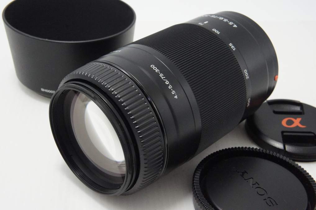 良品 SONY ソニー AF 75-300mm F4.5-5.6 SAL75300 MINOLTA ミノルタ αマウント フルサイズ ズームレンズ フード付 260812k