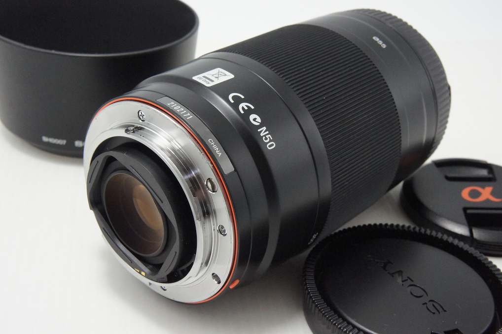 良品 SONY ソニー AF 75-300mm F4.5-5.6 SAL75300 MINOLTA ミノルタ αマウント フルサイズ ズームレンズ フード付 260812k