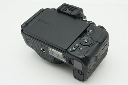 美品 Nikon ニコン D5500 ボディ デジタル一眼レフカメラ 260130j