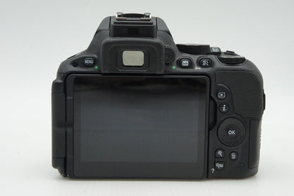 美品 Nikon ニコン D5500 ボディ デジタル一眼レフカメラ 260130j
