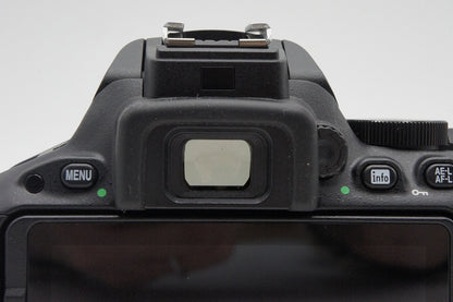 美品 Nikon ニコン D5500 ボディ デジタル一眼レフカメラ 260130j