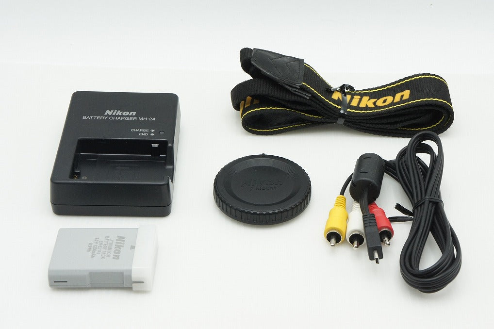 美品 Nikon ニコン D5500 ボディ デジタル一眼レフカメラ 260130j