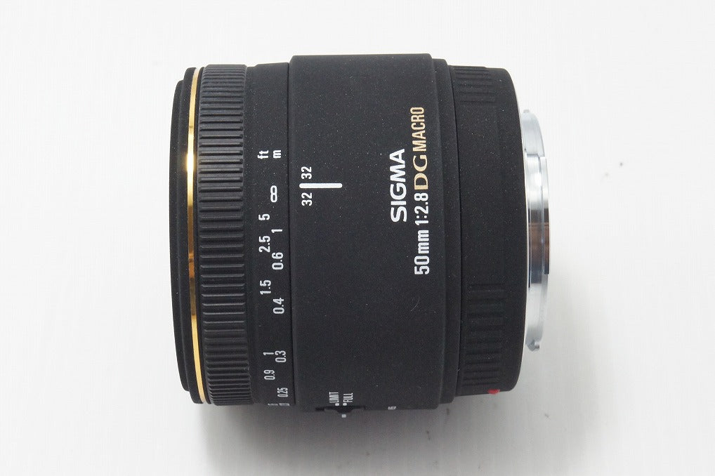 良品 SIGMA シグマ 50mm F2.8 EX DG MACRO SONY ソニー MINOLTA ミノルタ αマウント 単焦点レンズ 260812j