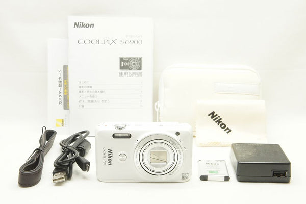 美品 Nikon ニコン COOLPIX S6900 コンパクトデジタルカメラ ホワイト 240828g