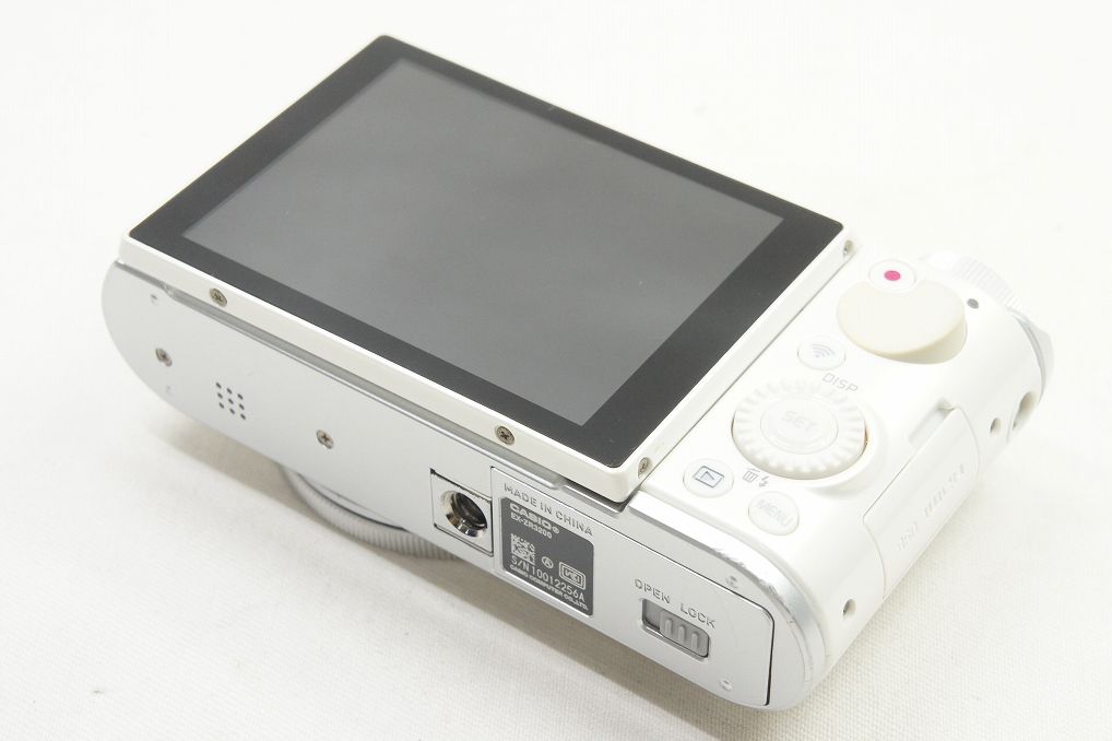 CASIO カシオ HIGH SPEED EXILIM EX-ZR3200 コンパクトデジタルカメラ ホワイト 250521g