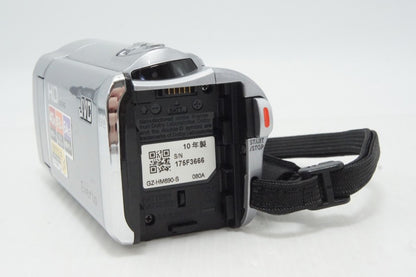 Good Condition JVC Kenwood Everio GZ-HM690-S Digital Video Camera Precious Silver 260512ag
