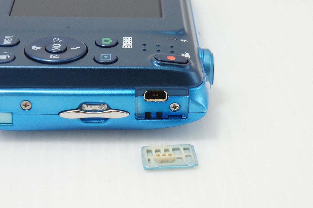 良品 Nikon ニコン COOLPIX S3600 コンパクトデジタルカメラ コバルトブルー 元箱付 260818e