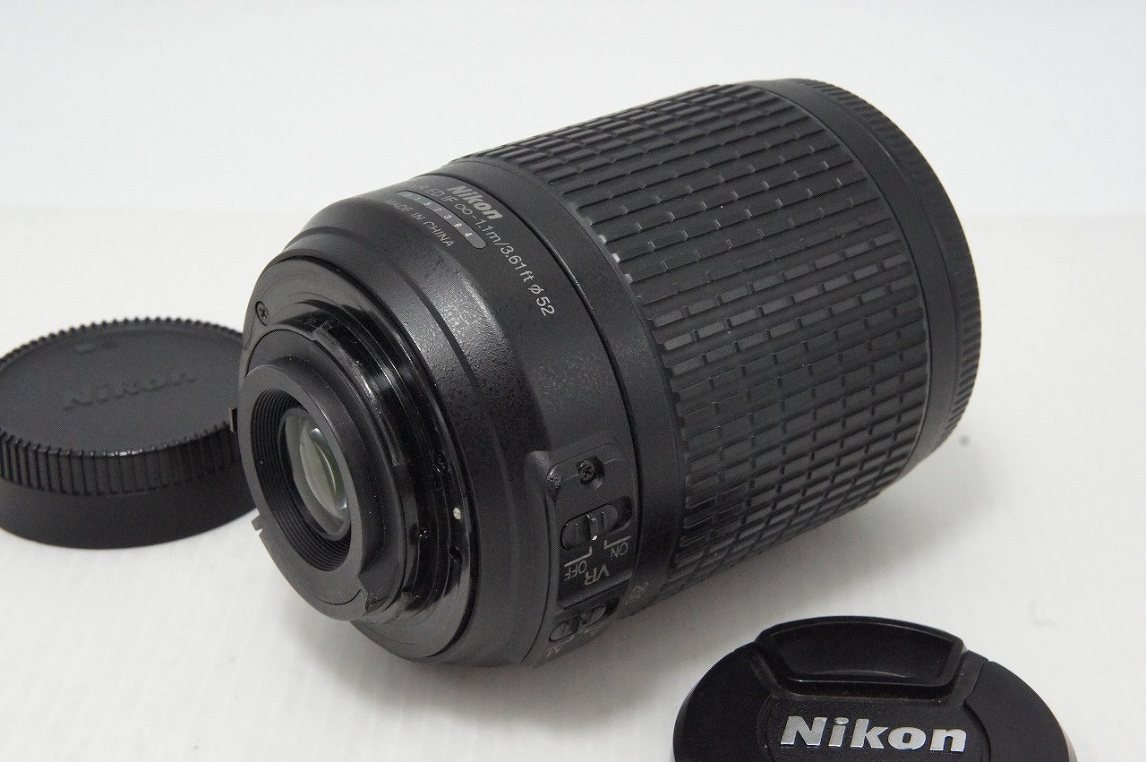 美品 Nikon ニコン AF-S DX NIKKOR 55-200mm F4-5.6G ED VR APS-C ズームレンズ フード ポーチ付 260513ao