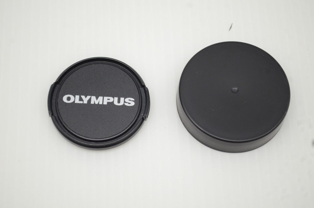 OLYMPUS オリンパス M.ZUIKO DIGITAL 17mm F2.8 パンケーキレンズ マイクロフォーサーズ シルバー 251105j