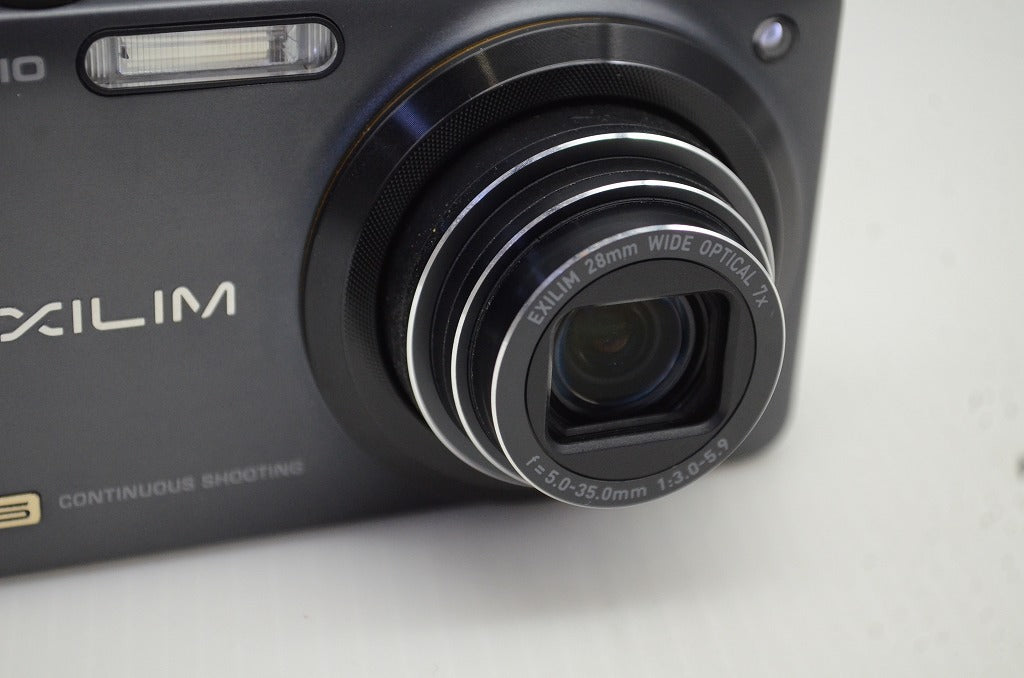 美品 CASIO カシオ EXILIM EX-ZR10 コンパクトデジタルカメラ ブラック 251105b