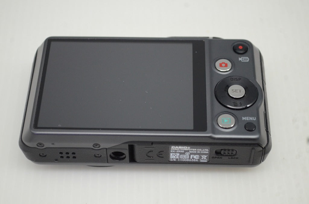 美品 CASIO カシオ EXILIM EX-ZR10 コンパクトデジタルカメラ ブラック 251105b