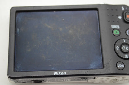 Nikon ニコン COOLPIX L32 コンパクトデジタルカメラ 250903g