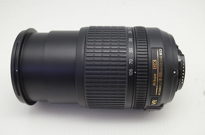 美品 Nikon ニコン AF-S DX NIKKOR 18-105mm F3.5-5.6G ED VR APS-C ズームレンズ フード付 251110k