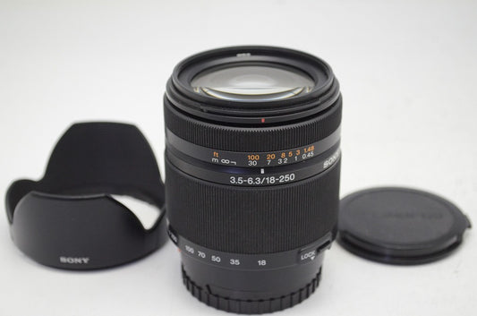 SONY DT 18-250mm F3.5-6.3 SAL18250 MINOLTA αマウント APS-C ズームレンズ フード付 250903j