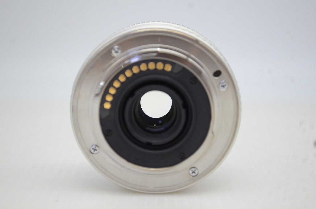 良品 OLYMPUS オリンパス M.ZUIKO DIGITAL 17mm F2.8 パンケーキレンズ マイクロフォーサーズ シルバー 251105m