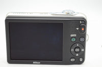 美品 Nikon ニコン COOLPIX L30 コンパクトデジタルカメラ シルバー 元箱付 250208m