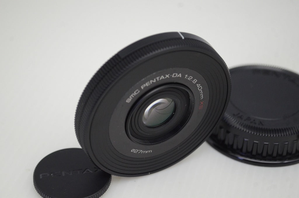 良品 ペンタックス smc PENTAX-DA 40mm F2.8 XS APS-C レンズ 251106e