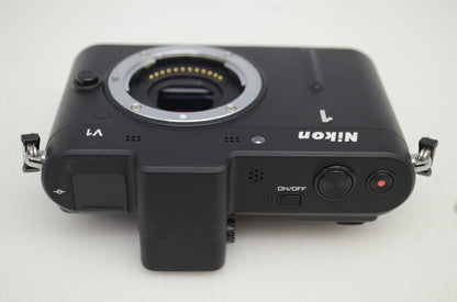 美品 Nikon ニコン 1 V1 ボディ ミラーレス一眼カメラ ブラック 251104x